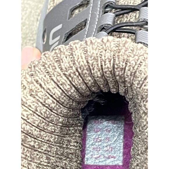 UYN Sz 39 8 Uynner Womens Brown Taupe Booties Hero Shoes Merino Wool Vibram Sole - Picture 14 of 15